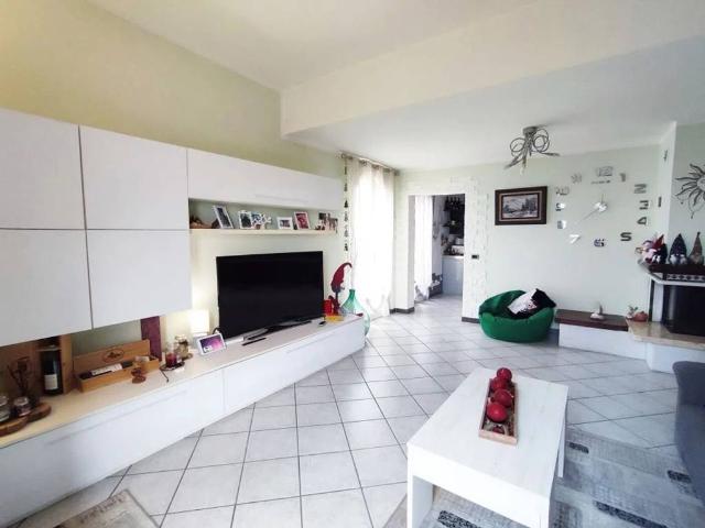 Appartamento in vendita a Montalcino SI
