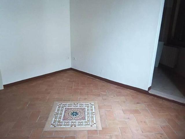 Appartamento in vendita a Montalcino SI