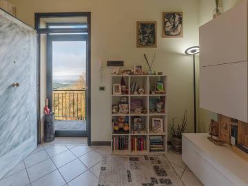 Appartamento in vendita a Montalcino SI
