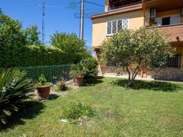 Appartamento in vendita a Montalto di Castro VT
