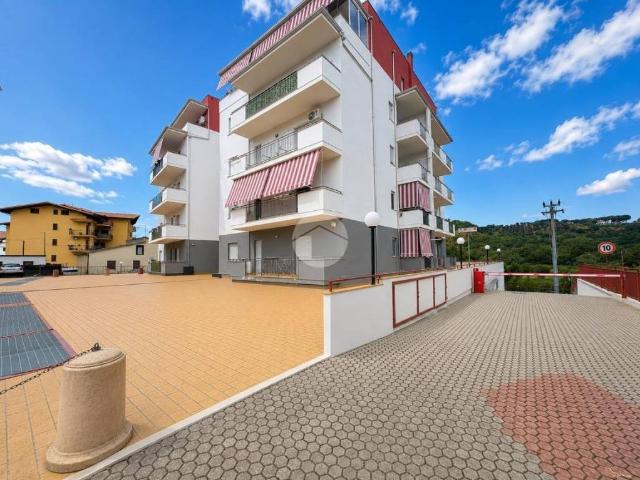 Appartamento in vendita a Montalto Uffugo via sp248, 237, Taverna