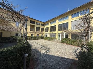 Appartamento in vendita a Montano Lucino CO