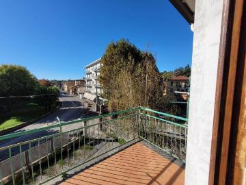 Appartamento in vendita a Montano Lucino CO