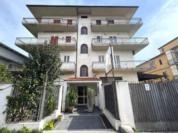Appartamento in vendita a Montauro CZ
