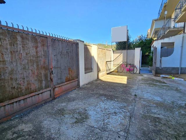 Appartamento in vendita a Montauro CZ