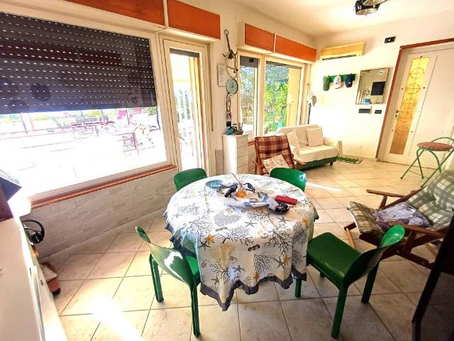 Appartamento in vendita a Montauro CZ