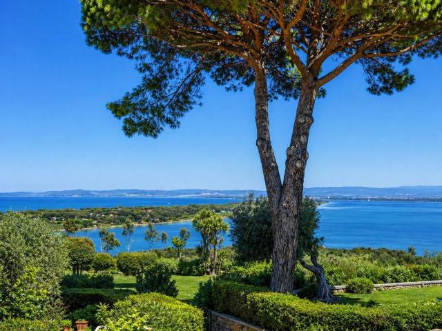 Appartamento in vendita a Monte Argentario GR