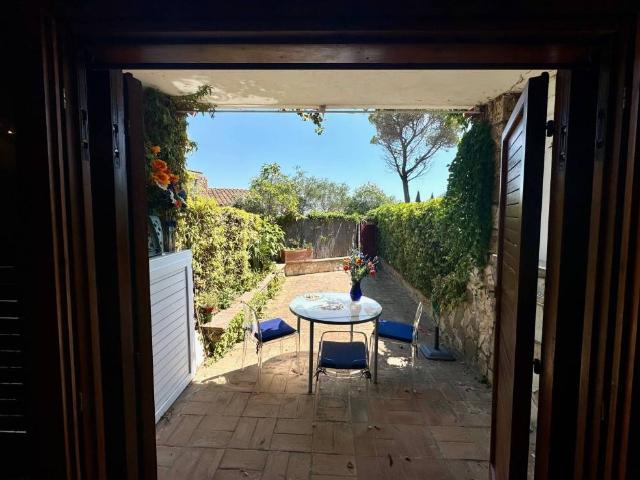 Appartamento in vendita a Monte Argentario GR