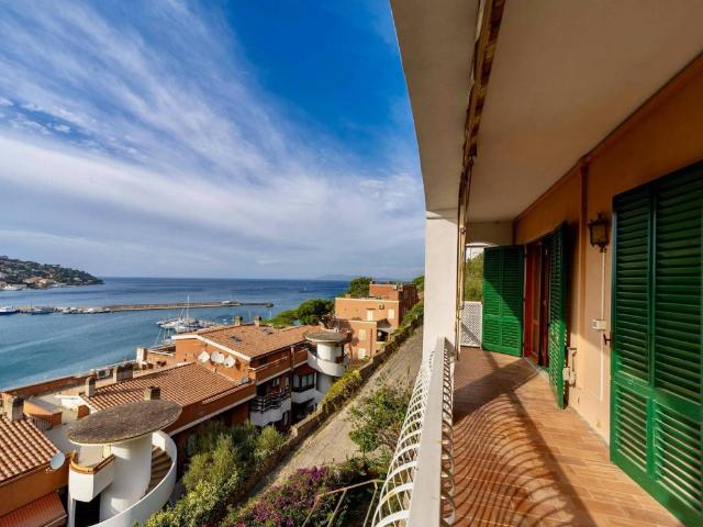 Appartamento in vendita a Monte Argentario GR
