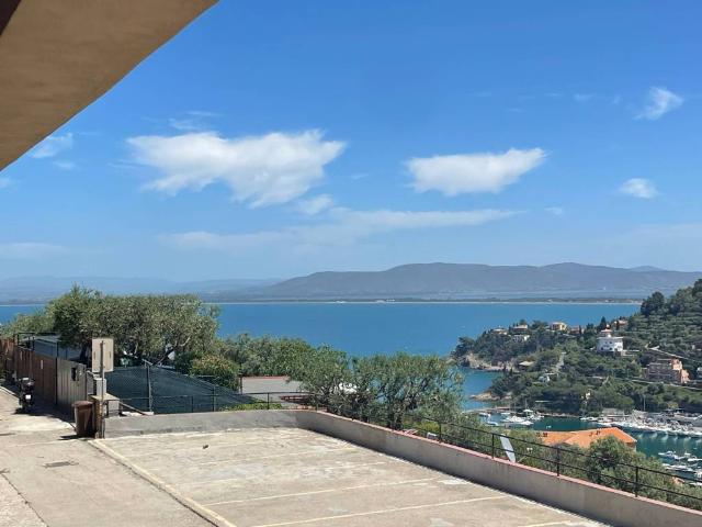Appartamento in vendita a Monte Argentario GR