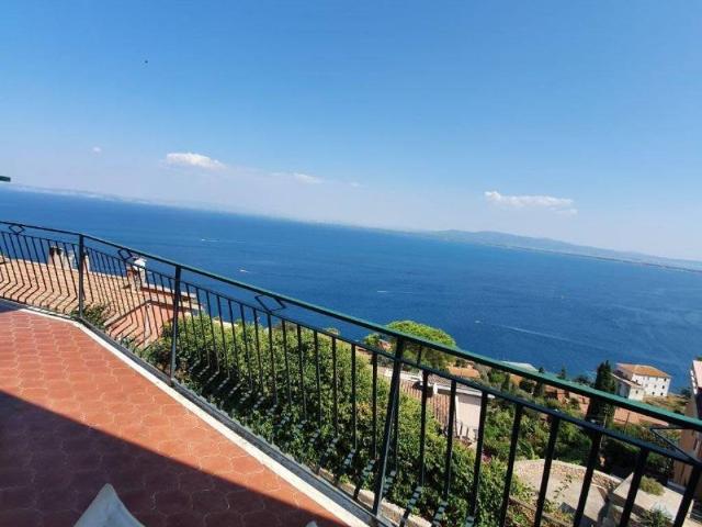 Appartamento in vendita a Monte Argentario GR