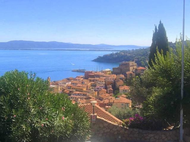Appartamento in vendita a Monte Argentario GR