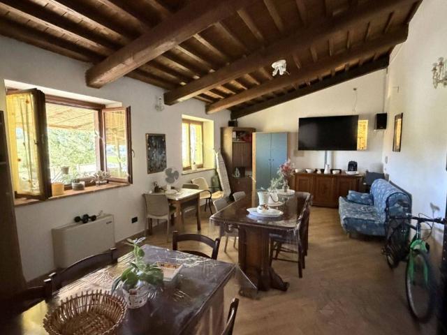 Appartamento in vendita a Monte Castello di Vibio PG