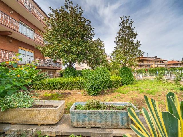 Appartamento in vendita a Monte Compatri RM