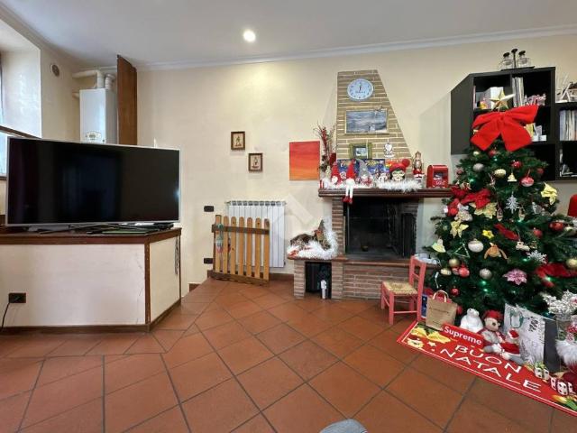 Appartamento in vendita a Monte Compatri RM