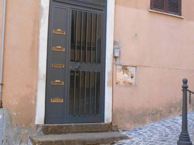 Appartamento in vendita a Monte Compatri RM