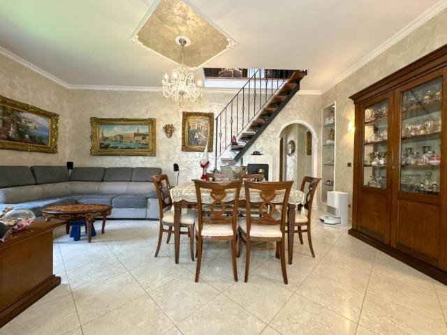 Appartamento in vendita a Monte Compatri RM