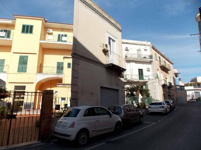 Appartamento in vendita a Monte di Procida NA