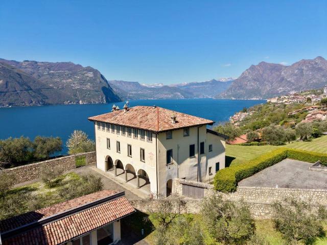 Appartamento in vendita a Monte Isola BS