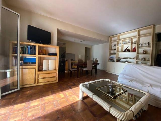 Appartamento in vendita a Monte Porzio Catone RM