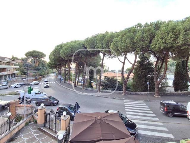 Appartamento in vendita a Monte Porzio Catone via Frascati, 13