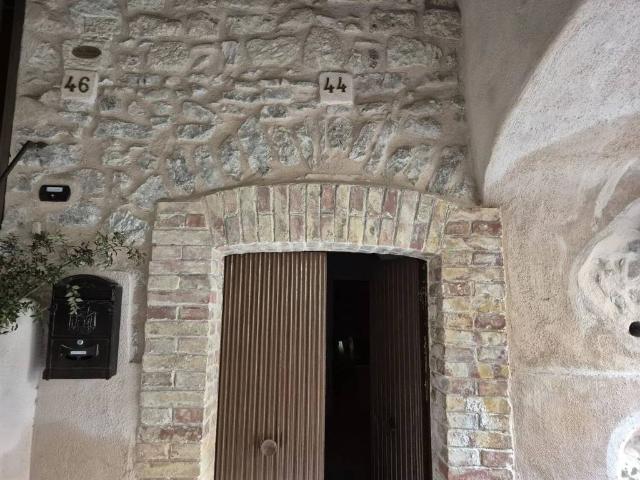 Appartamento in vendita a Monte San Biagio LT