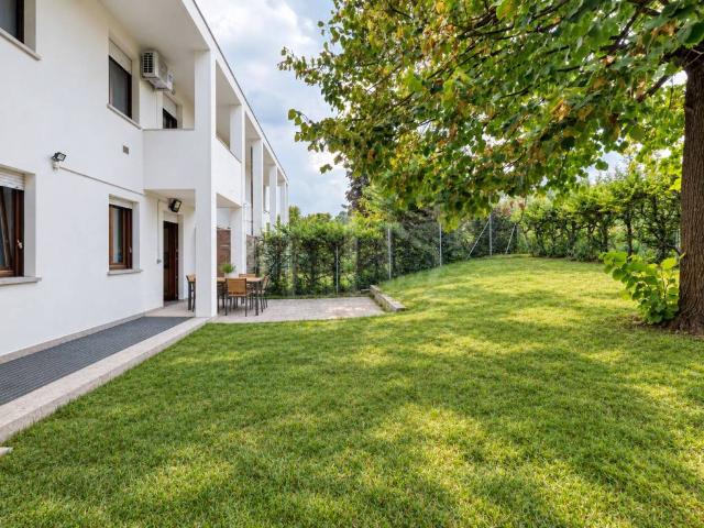 Appartamento in vendita a Monte San Pietro BO