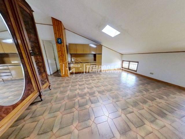 Appartamento in vendita a Monte Urano FM