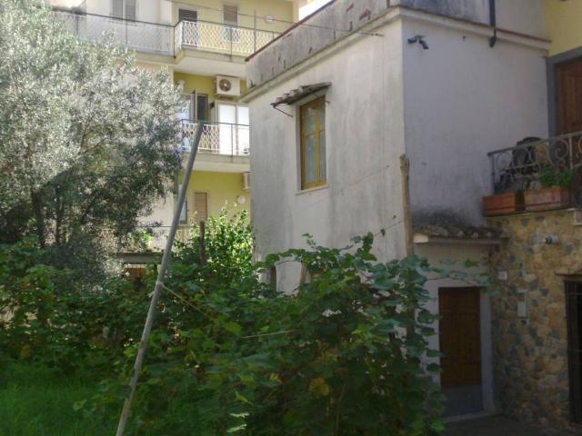 Appartamento in vendita a Montecorvino Rovella SA