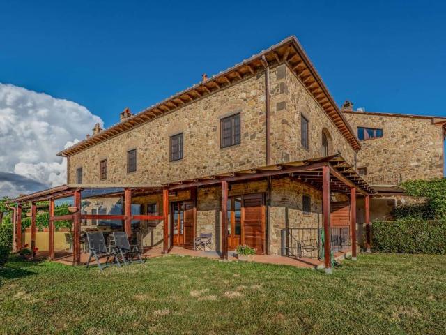 Appartamento in vendita a Montecatini Val di Cecina PI