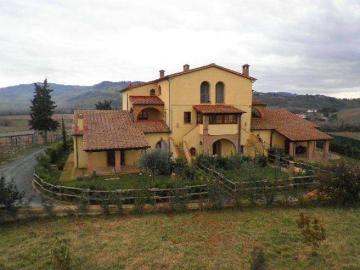 Appartamento in vendita a Montecatini Val di Cecina PI
