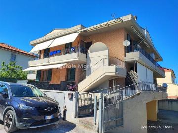 Appartamento in vendita a Montecalvo in Foglia PU