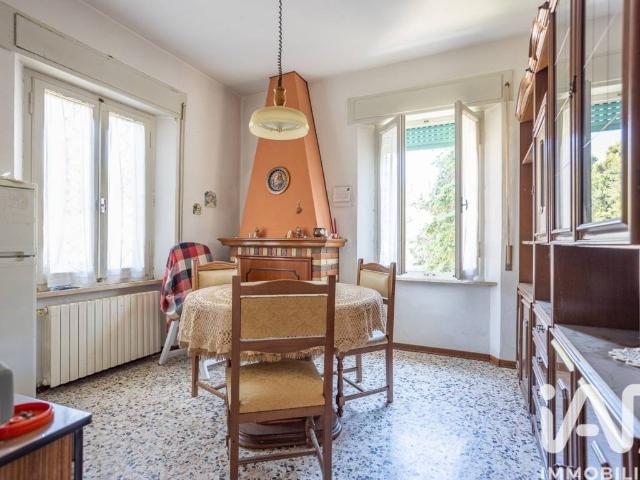 Appartamento in vendita a Montecarotto AN