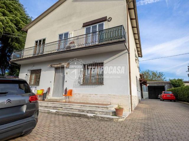 Appartamento in vendita a Montecchio Emilia RE