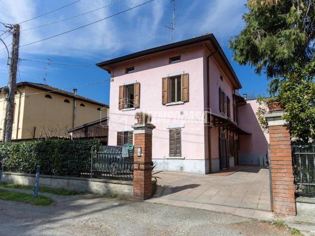 Appartamento in vendita a Montecchio Emilia RE