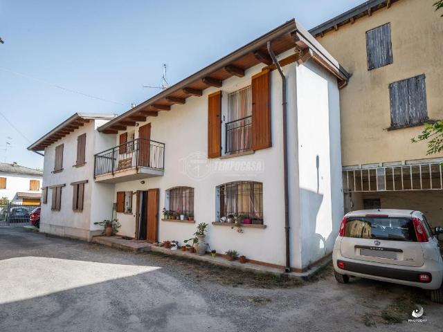 Appartamento in vendita a Montecchio Emilia