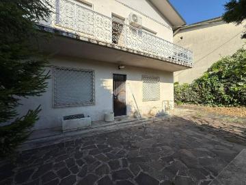 Appartamento in vendita a Montecchia di Crosara VR