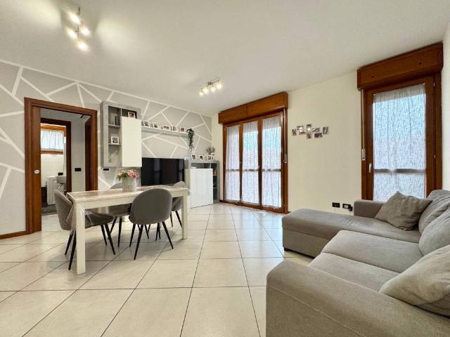 Appartamento in vendita a Montechiarugolo PR