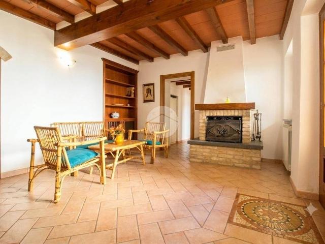 Appartamento in vendita a Montechiarugolo PR