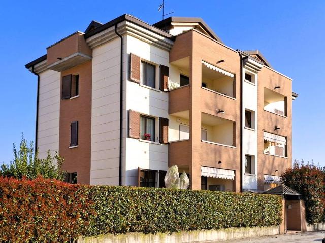 Appartamento in vendita a Montechiarugolo PR