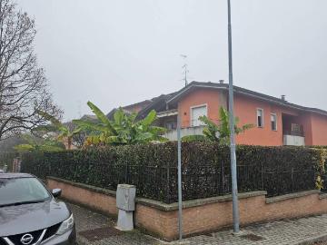 Appartamento in vendita a Montechiarugolo PR