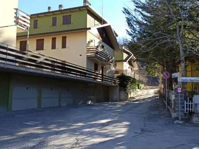 Appartamento in vendita a Montecreto MO
