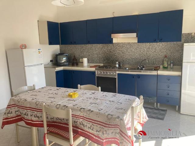 Appartamento in vendita a Montebello Ionico