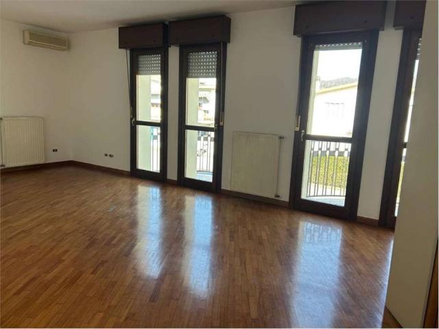 Appartamento in vendita a Montebelluna TV