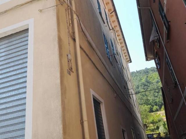 Appartamento in vendita a Montebruno GE