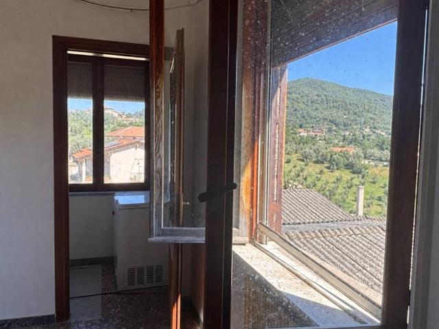 Appartamento in vendita a Montebuono RI
