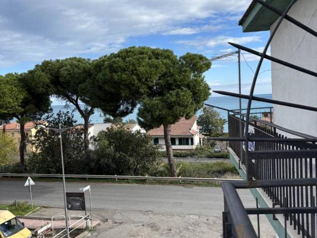 Appartamento in vendita a Montegiordano CS