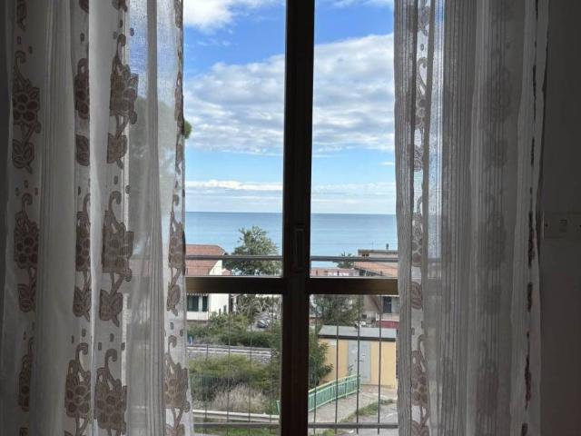 Appartamento in vendita a Montegiordano CS