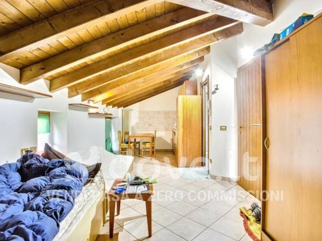 Appartamento in vendita a Montegrino Valtravaglia VA