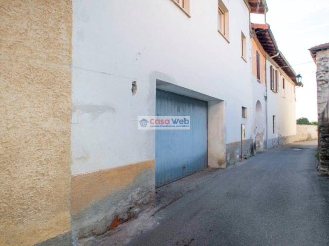 Appartamento in vendita a Montegrino Valtravaglia VA